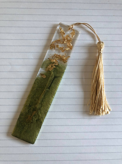 Green &amp; Gold Resin Bookmark